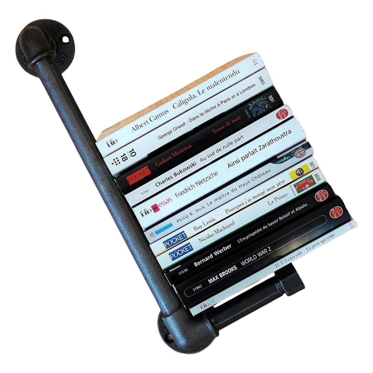 Mensola in ghisa per libri tascabili montata inclinata, libri trattenuti dalla barra di contenimento