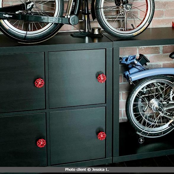 bouton tiroir volant rouge