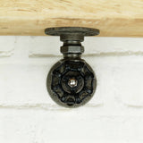 Staffa con volantino nero | Modello 3