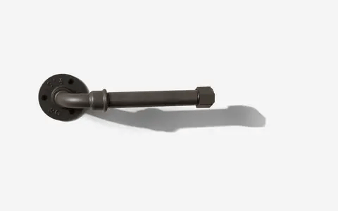 Rotolo infilato sul tubo