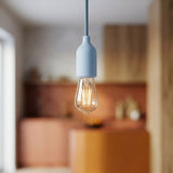 Portalampada E27 in silicone con serracavo nascosto — Azzurro cielo