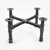 Base per tavolino, ghisa e acciaio verniciato, a croce Ø 42 mm, vista di tre quarti in studio