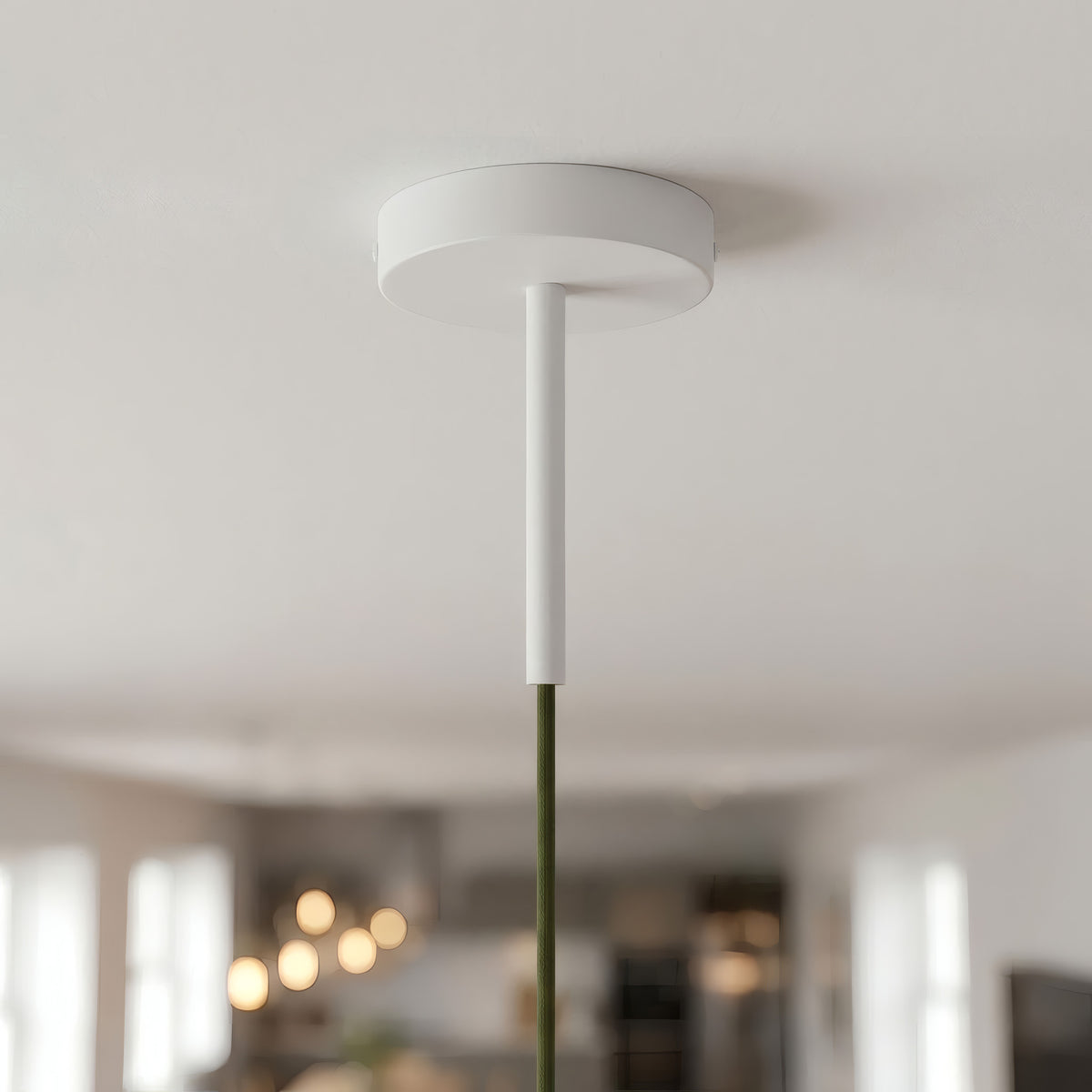 Rosone cilindrico in metallo con serracavo da 15 cm — Bianco opaco