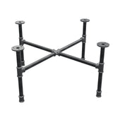 Basamento per tavolino industriale in ghisa, gambe a croce, 68 × 68 cm, altezza 32 cm, vista di tre quarti